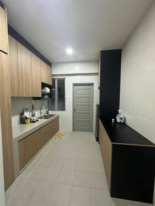 Ulike~homestay~c~3room-the Venus
